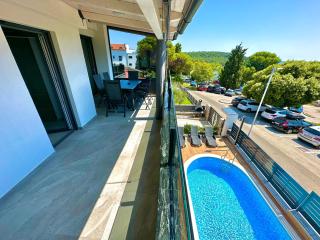 NIKO - big apartment with stunning sea view and pool - Banjole - 7