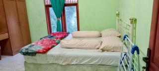 Buhit Guest House Samosir - 4