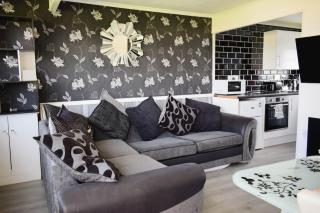 Family Chalets - 5 mins walk to beach, nr Great Yarmouth & Norfolk Broads - Scratby - 7