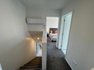 Luxury CBD 2 Bed 2 Baths - 5