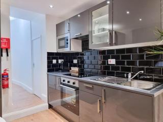 Stylish and cosy 2 apartment in London w private parking - Londres - 6