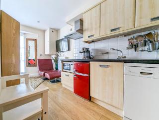 Little Western 2 - by Brighton Holiday Lets - Brighton & Hove - 2