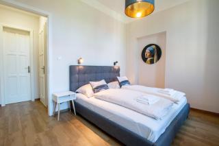 Spacious CR apartments without elevator - Praga - 2