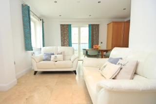 50m FROM THE BEACH, dogs welcome - St Merryn - 9