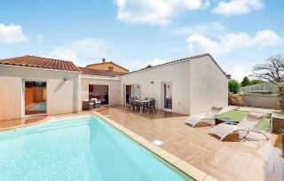 Lovely Home In Saint-Georges-De-Didon - Saint-Georges-de-Didonne - 0