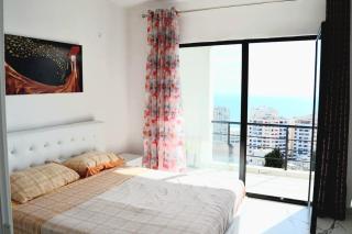 See view, private parking, Vila Zog - Panoramic Apartment - Durazzo - 8