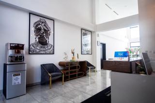 2 Bedroom Luxury Apartment @ The Signature Apartments - Accra - 3
