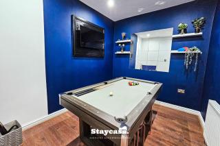 Modern & Spacious 5-bedroom House With Game Room - Manchester - 5