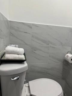 Marvelous Modern apartment at perfect location - Mount Vernon - 7