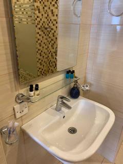 One bedroom Heydar Aliyev building 9-8 - Baku - 7