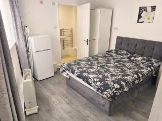 Anfield Contractors Accommodation - Liverpool - 0