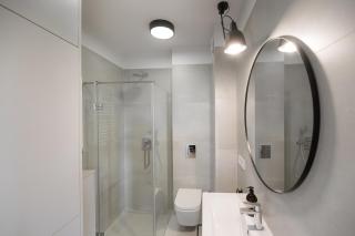 UNIQUE Apartment with parking - 5