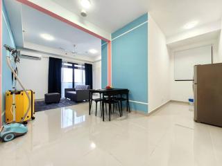 1811 Meridin Sovo 4paxCozy Legoland Netflix BySTAY - Nusajaya - 6