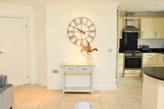 CLOSE TO BEACH, dogs welcome, private garden - St Merryn - 4