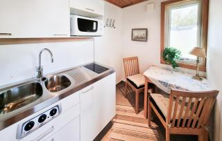 Awesome Home In Gällstad With Sauna - 5