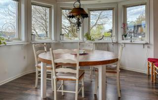 Amazing Home In Uddevalla With Kitchen - Uddevalla - 6