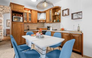 Stunning Home In Vlasici - Krsan - Kršan - 6