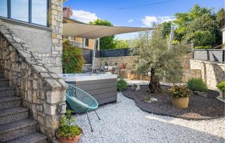 Stunning Home In Vlasici - Krsan - Kršan - 2