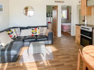Barn Owls Holiday Bungalow - Salcombe Regis - 7