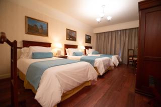 Epic Hotel Villa Mercedes - 8