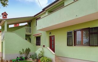 Beautiful Apartment In Cabrunici - Čabrunići - 1