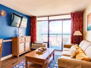 Oceanfront Modern w Lazy River near Boardwalk - Myrtle Beach - 8