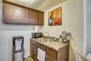 El Centro Retreat Near Local Parks and Golf Courses - El Centro - 4