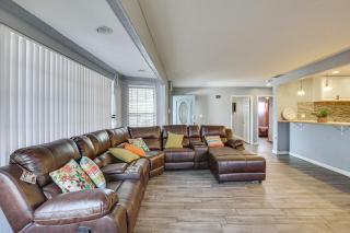 Updated El Centro Home with Private Patio - 7