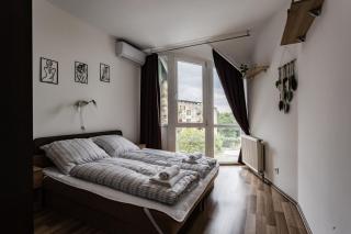 Six Corners - Bright Corner - Pécs - 2