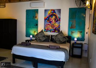 Luxury GuesthouseCo RomanticaHouse - Marloth Park - 3