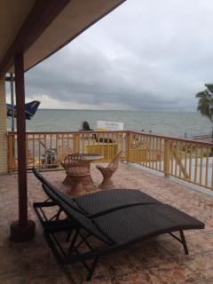 Capri Beach Hotel - 0