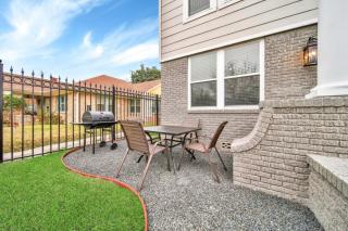 Home in Greater Third Ward - Houston - 8