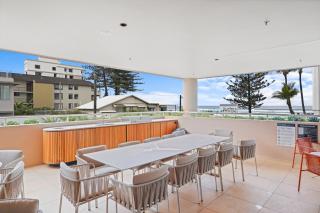 Beachfront Luxury Palm Beach - 2