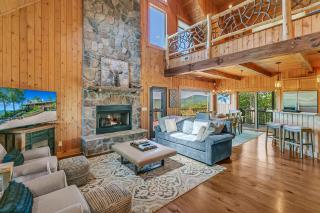 Mountain Views and Deck Stunning Sapphire Cabin - Sapphire - 8