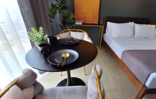 ELUDE Designer Suite Pasig - Prime Location - Manila - 4