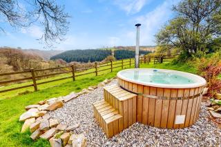 Kiri and Norton - joint booking - Dulverton - 9