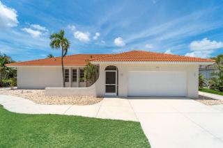 ELEVATED 342 - Sunny Waterfront Pool and Spa 3 Bed home - Marco Island - 9