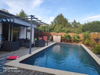 Villa indépendante avec piscine - Arès - 8