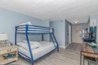 Ocean View Studio with 3 Beds! Sea Mist 51303 - Myrtle Beach - 7