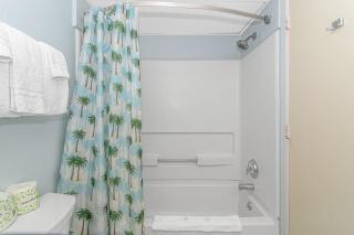 Ocean View Studio with 3 Beds! Sea Mist 51303 - Myrtle Beach - 3