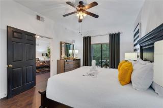 3 bed - Private Oasis - Completley Immaculate - Kissimmee - 2