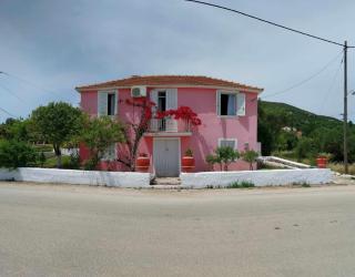 Traditional house - Ratzaklíon - 0