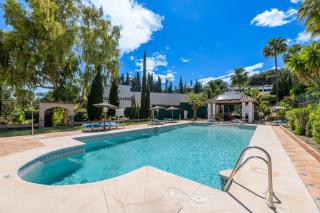 Cozy 3 BDRM Sunny Townhouse w BBQ and Pool - Marbella - 7