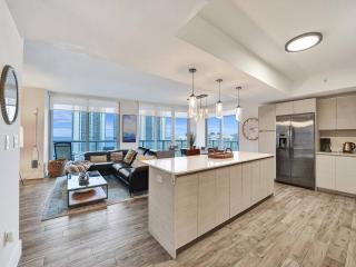 Luxury Waterfront Suite with Great Views - Hallandale Beach - 9