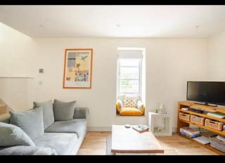 Stans Place Self Catering Cottage - 0