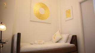 Opulent 2BR Duplex Apartment in Masdar City - Abu Dhabi - 2