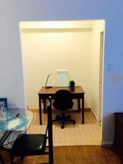 Stylish Montreal Apartment: Comfortable Stay in the Golden Square Mile - Montreal - 6