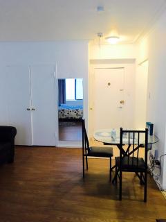 Stylish Montreal Apartment: Comfortable Stay in the Golden Square Mile - Montreal - 3