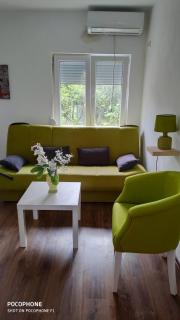 Stan na dan Podgorica - 0