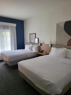 Spark by Hilton Erie - Erie - 3